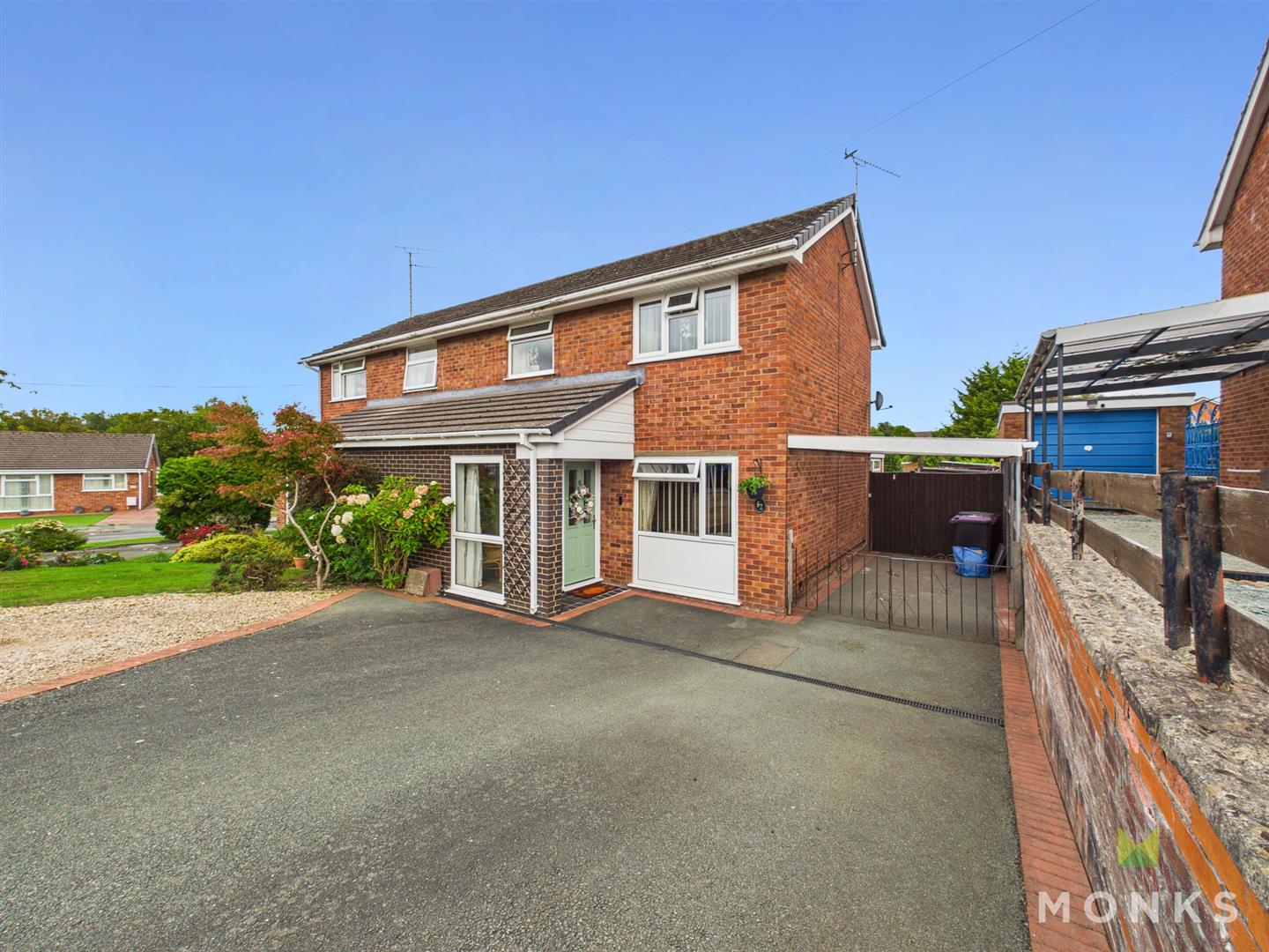 62 Whitefriars, Oswestry, SY11 2LW SSTC 62 Whitefriars, Oswestry, SY11 2LW SSTC